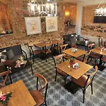 Hotel Ferman Pera 3*