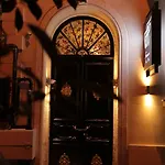 Ferman Pera Hotel