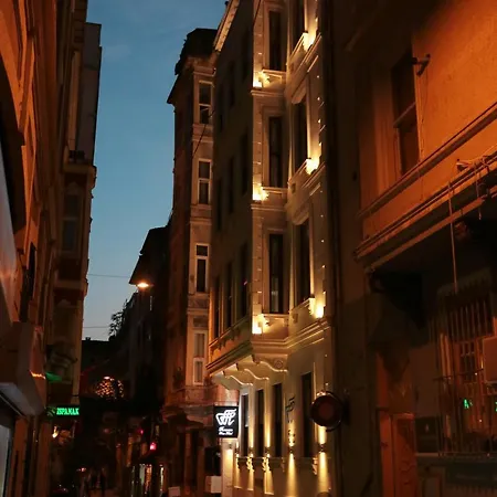Ferman Pera