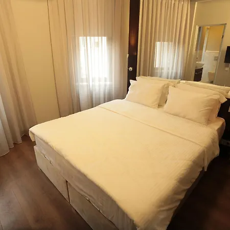 Hotel Ferman Pera 3*