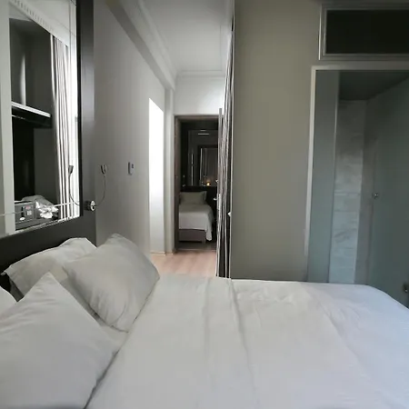 Ferman Pera Hotel Istanbul