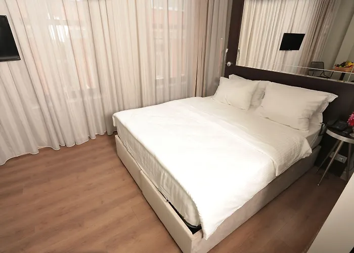 Ferman Pera Hotel 3*