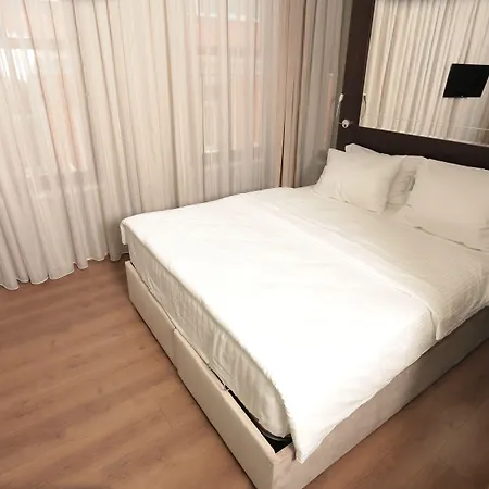 Ferman Pera Hotel 3*