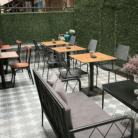 Ferman Pera מלון 3*